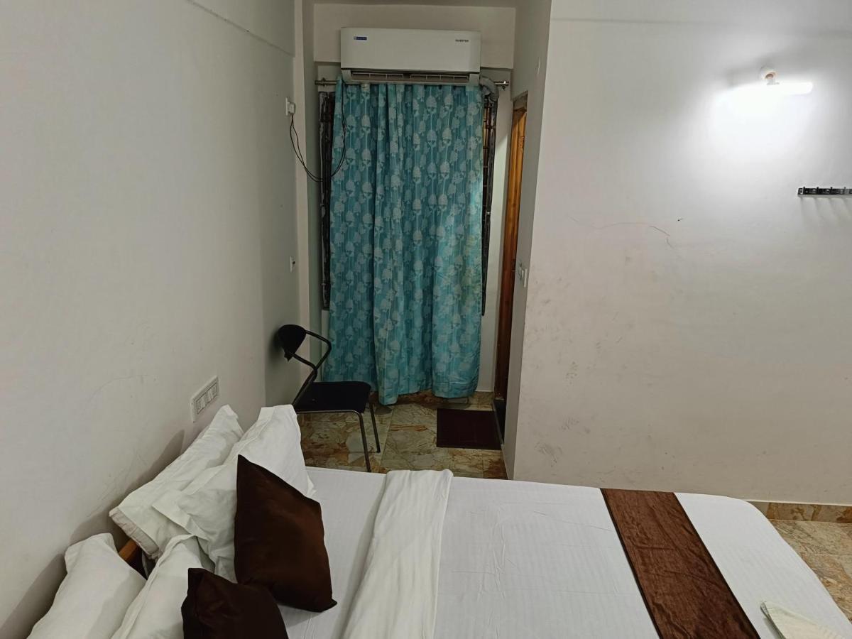 Hotel Atithi Grand グワーハーティー エクステリア 写真