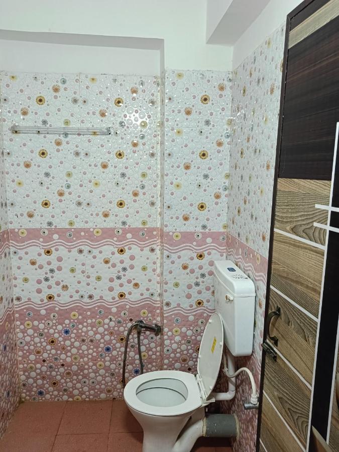 Hotel Atithi Grand グワーハーティー エクステリア 写真