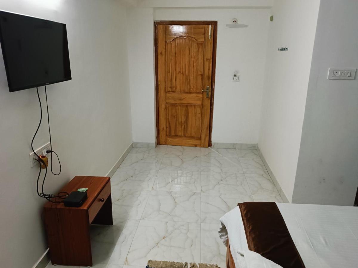Hotel Atithi Grand グワーハーティー エクステリア 写真