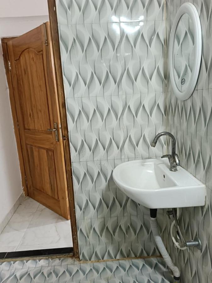 Hotel Atithi Grand グワーハーティー エクステリア 写真