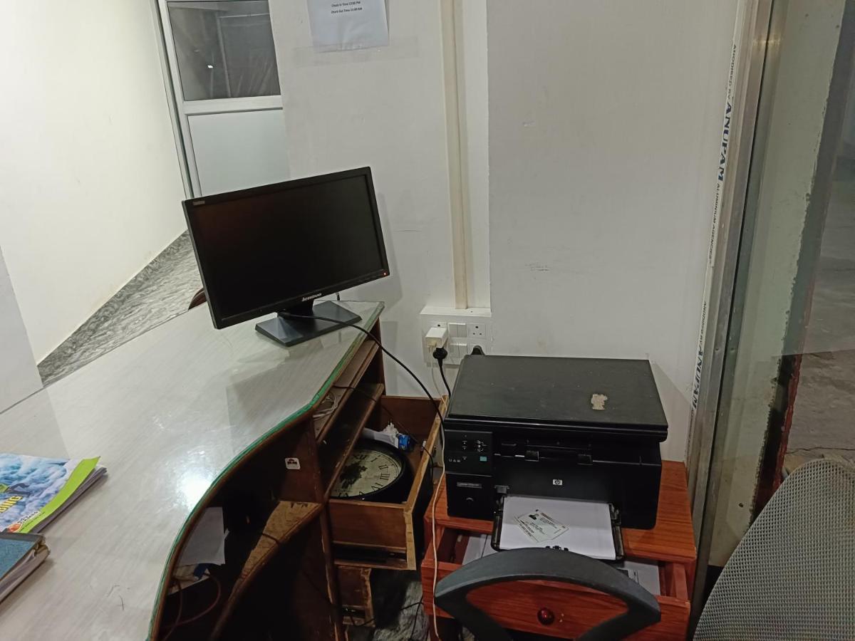 Hotel Atithi Grand グワーハーティー エクステリア 写真