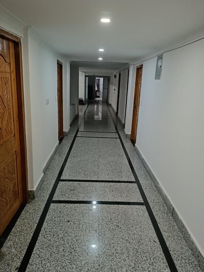 Hotel Atithi Grand グワーハーティー エクステリア 写真