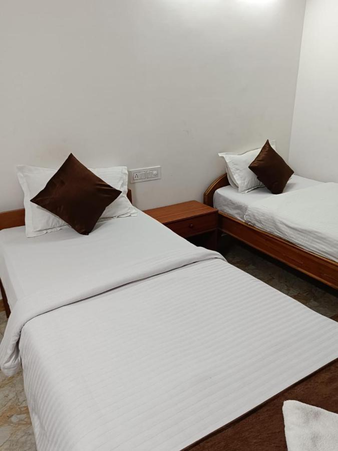 Hotel Atithi Grand グワーハーティー エクステリア 写真